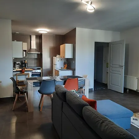 Les Geraniums Blancs 3 Etoiles Apartament *