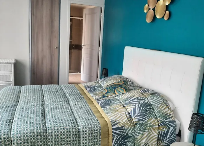 Les Geraniums Blancs 3 Etoiles Apartment *